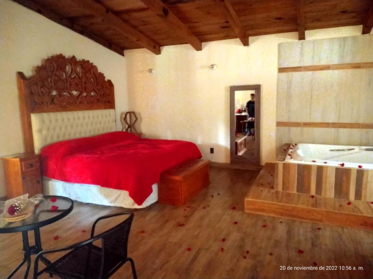 Hotel Rincon Del Bosque Mazamitla Esterno foto